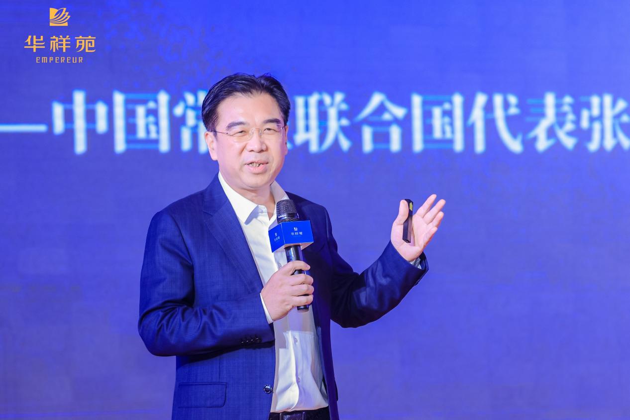 东风公司总经理
、党委副书记周治平在东风科技调研